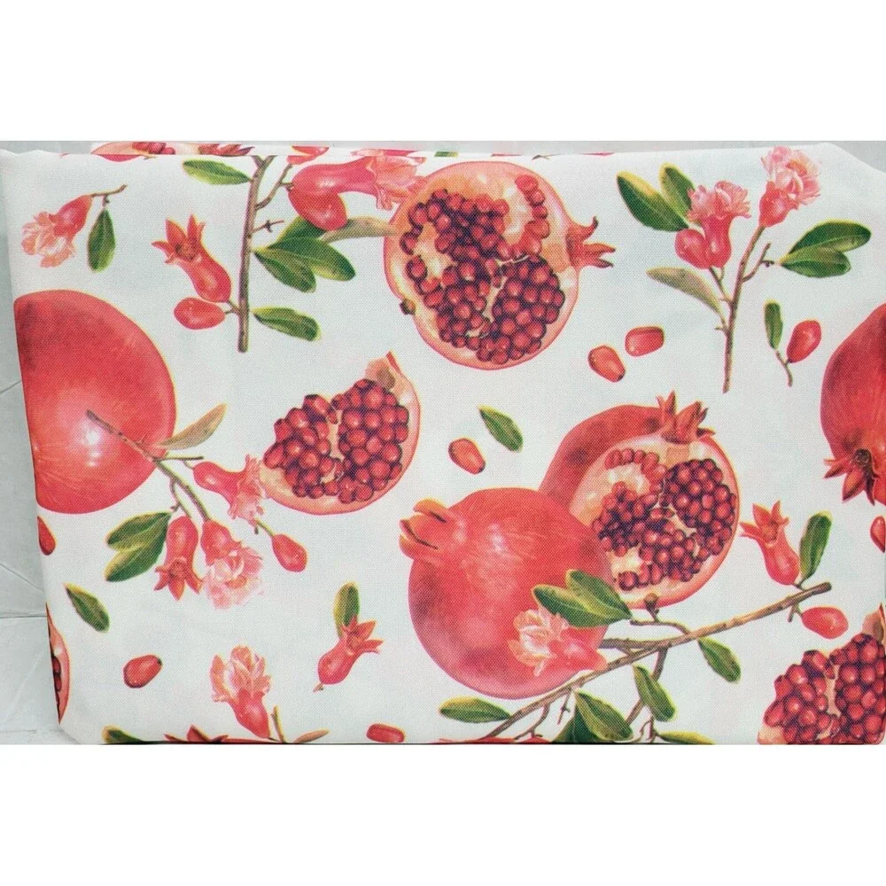 1 Printed Fabric Tablecloth,60